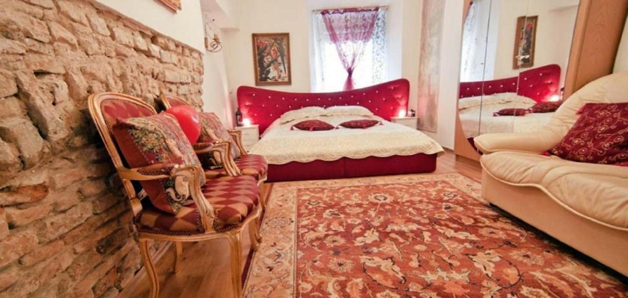 President Apartments Вилнюс Екстериор снимка