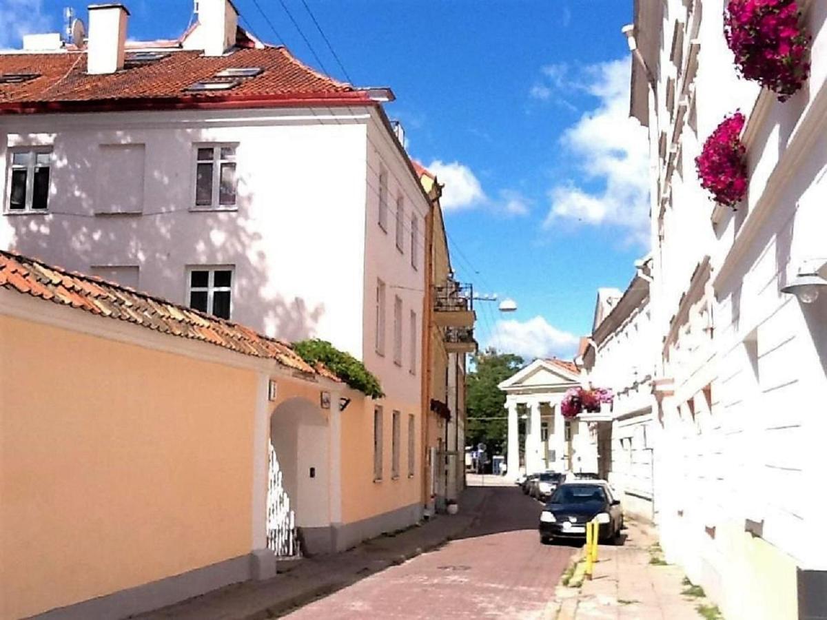 President Apartments Вилнюс Екстериор снимка